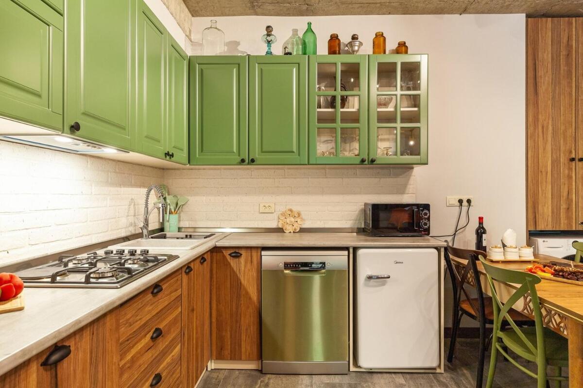 Veli Group Apartment Near White Bridge ° Kutaisi Zewnętrze zdjęcie